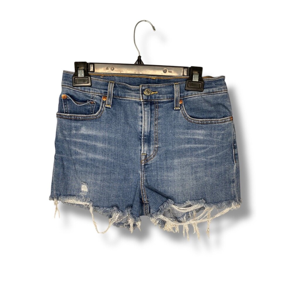 Levi's distressed demin shorts size 29